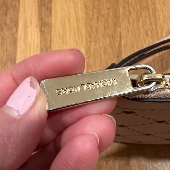 Michael Kors Blush Pink Wristlet Clutch - Picture 6 of 16